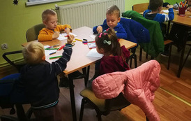 2022-11-17 Warsztaty w bibliotece w Wilkowie-Osiedlu 5