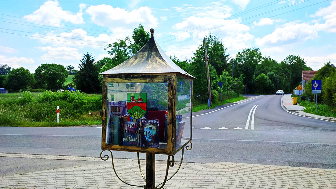 Budka bookcrossingowa